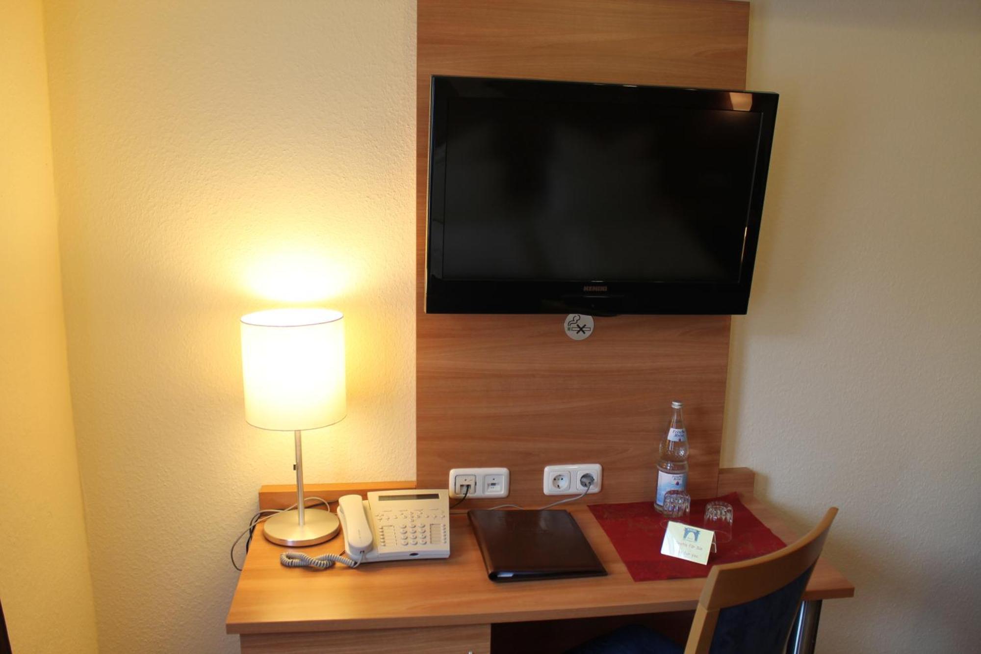 Hotel Harburger Hof ฮัมบูร์ก ภายนอก รูปภาพ